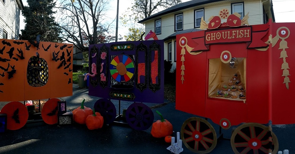 Joey Schweigert Halloween display, Asbury Park